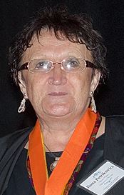 Dr. Ilona  Petrikovics
